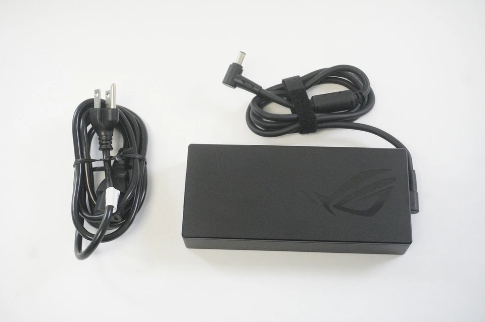 ADP-330GB Asus  16.5A 330W 20V 3P AC ADAPTER G814JZR-G18.I94080 - Image 2 of 2