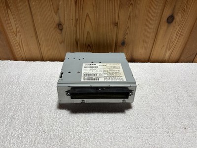 2008-2013 Volvo C30 Dynaudio Radio Receiver CD Player 31215564 OEM