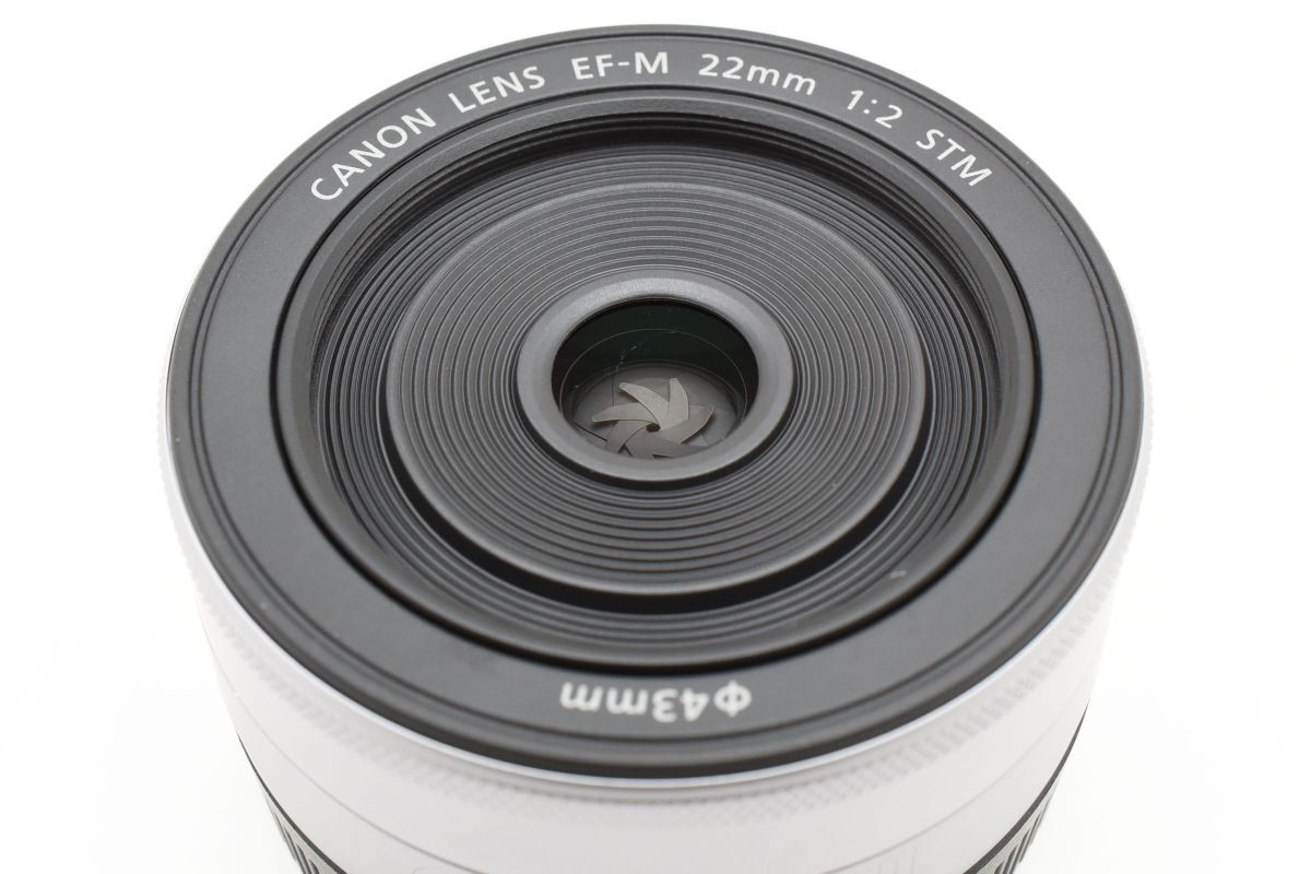 Canon Ef-M 22Mm F2 Stm Silver Lens Front Cap Completely Canon Ef-M 22Mm F2 Stm Silver Lens Front Cap Completely