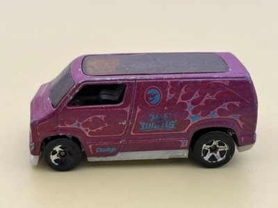 Dodge Van Custom '77 Hot Wheels 2007, cod. A35, échelle 1/64 k - Photo 1/4