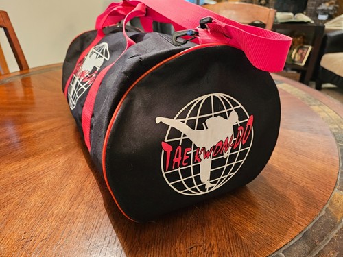 Tae Kwon Do Karate Duffel Bag MMA Martial Arts Gear Bag Gym 21 Inches NICE! - Picture 3 of 11
