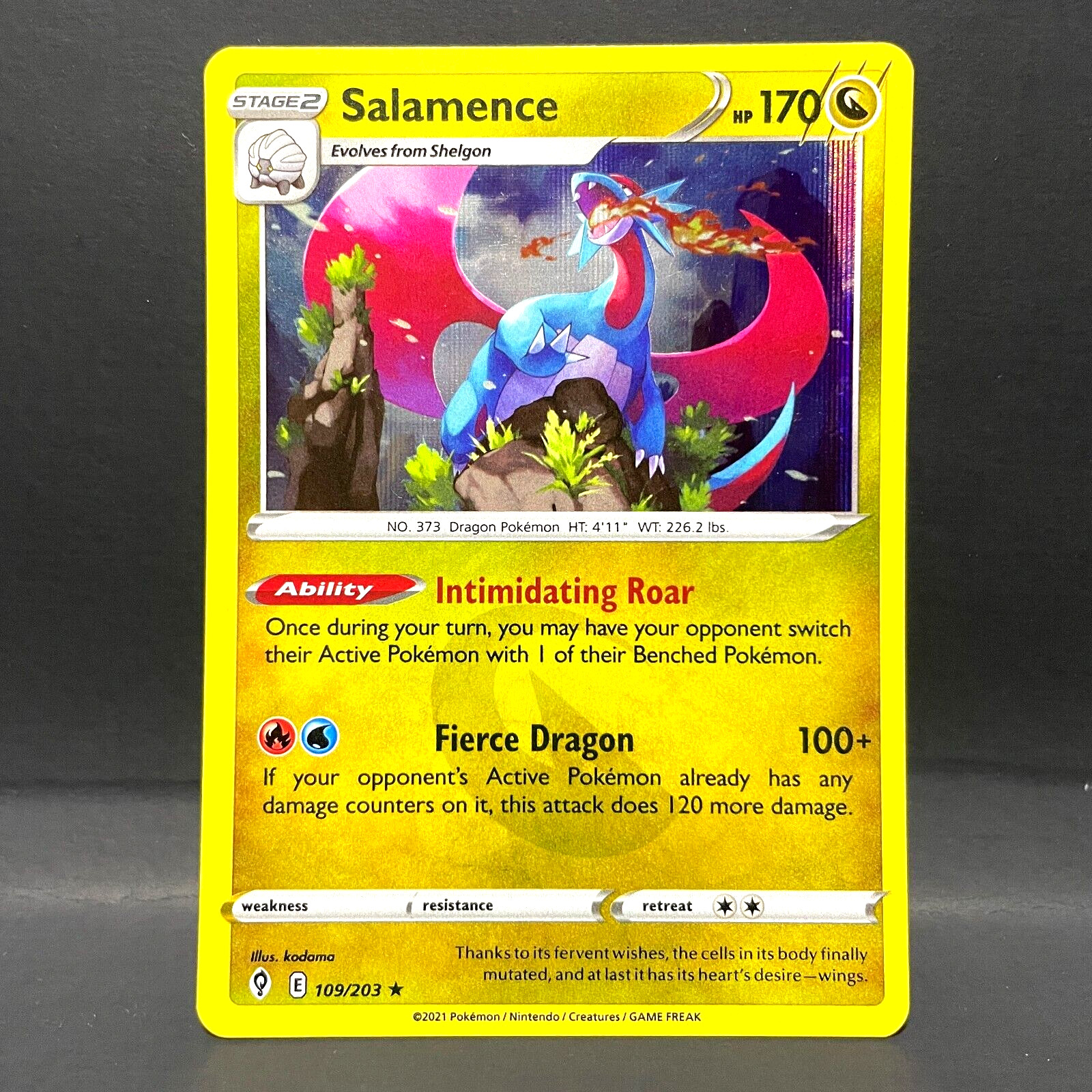 2021 POKEMON EVOLVING SKIES SALAMENCE 109/203 HOLO (RARE)