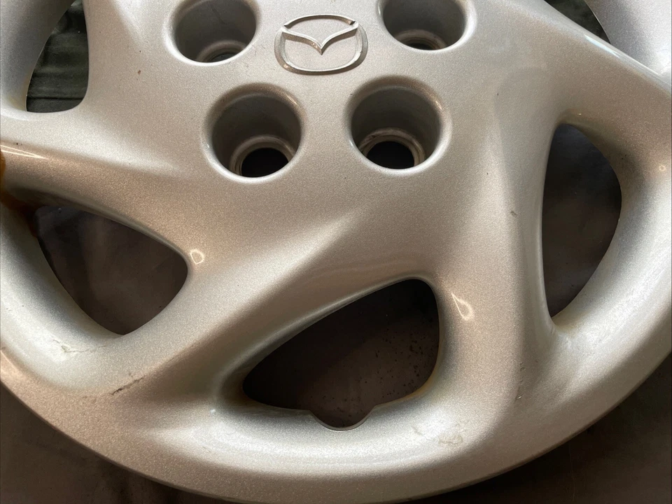 1998 1999 2000 2001 2002 Mazda 626 56537 15" tampa de roda calota GD7E37170 tampa original do equipamento original - Imagem 4 de 4