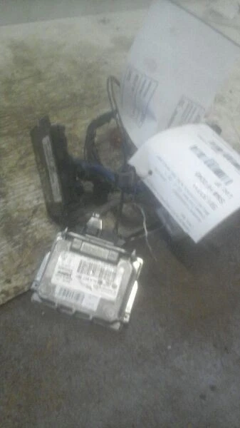 07 08 09 10 11 MÓDULO DE CONTROL DE LASTRE ECM CHASIS EOS Foto 2 de 4