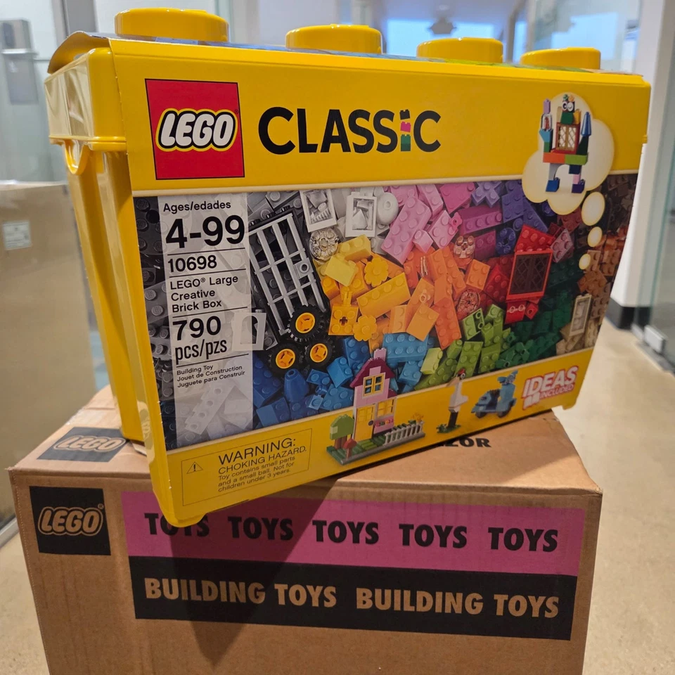 LEGO Classic Large Creative Brick Box 10698 Building Toy Set BRAND NEW - Image 2 of 3