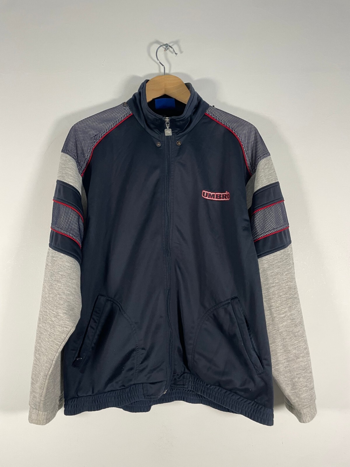 Vintage 90's Umbro Jacket (Size: XL)