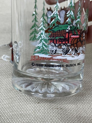 BUDWEISER Beer Clear Glass Mug Embossed CLYDESDALES WINTER Glass 5.5" x 2.5" - Picture 14 of 21