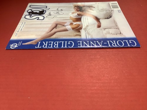 Draculina Publishing Gloria-Anne Gilbert #28 Magazine Signed No COA - 第 3/4 張圖片