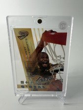 1996-97 Bowman's Best - Shots Shaquille O'Neal #BS3 Atomic Refractor