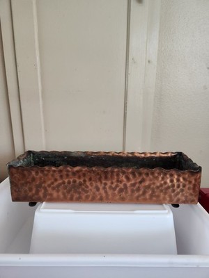 Hand Hammered Gregorian Copper  Planter Window Box w/ Feet, Scalloped Rim