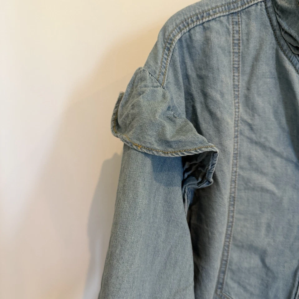 Top Free People We The Free Azul Medio Louise Denim Cambray Volantes Abotonados Foto 3 de 4