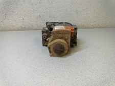 Honeywell Natural Gas Valve VR8204H 1097