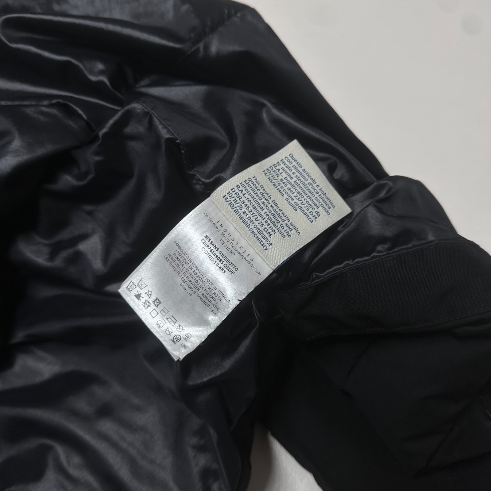 MONCLER BESANS GRENOBLE SIZE 6 3XL XXXL MENS JACKET PUFFER BLACK SKI 2XL XXL thumbnail 16