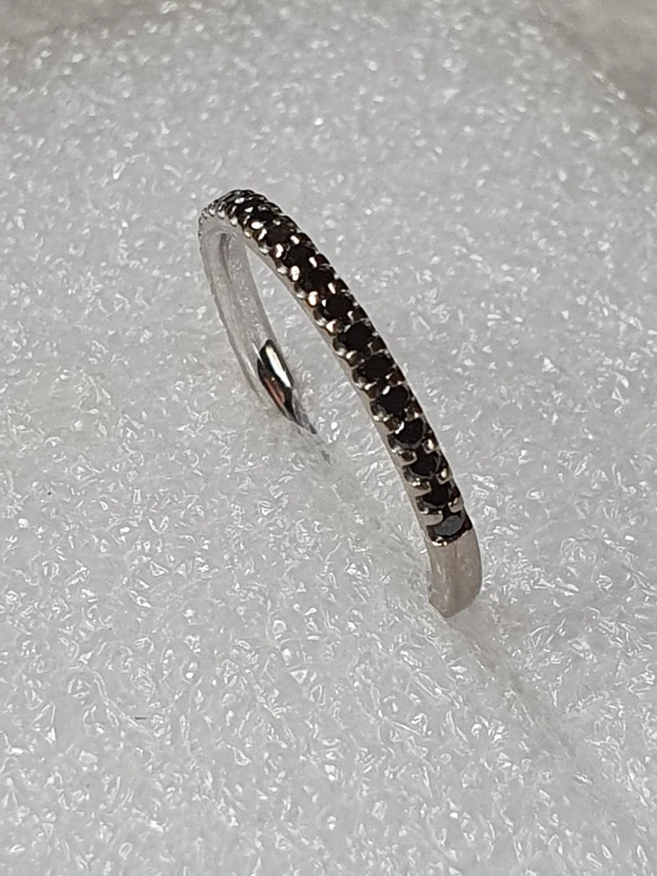 Bague Or 18 carats 23 petits saphirs. T50 1.7 g - Demie alliance or 18k 750 - Photo 2/4
