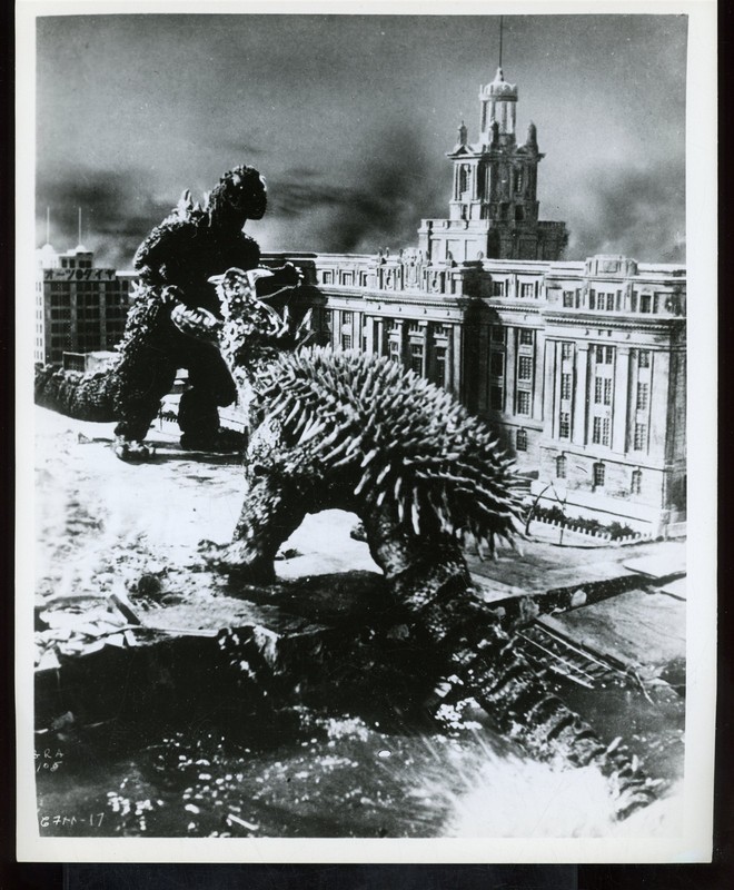 GODZILLA RAIDS AGAIN Original 1955 8 x 10 Japanese Monster Movie Still vv