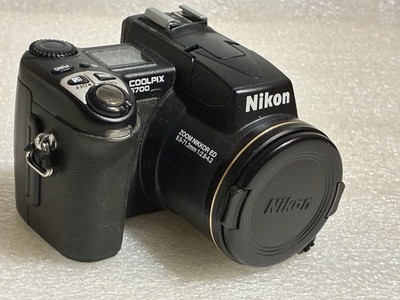 Nikon Coolpix 5700 Zoom Nikkor ED 8.9-71.2mm 1:2.8-4.2 Untested