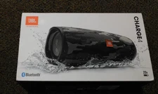 JBL CHARGE 4 Wireless Portable Bluetooth Waterproof Speaker - Black Camo