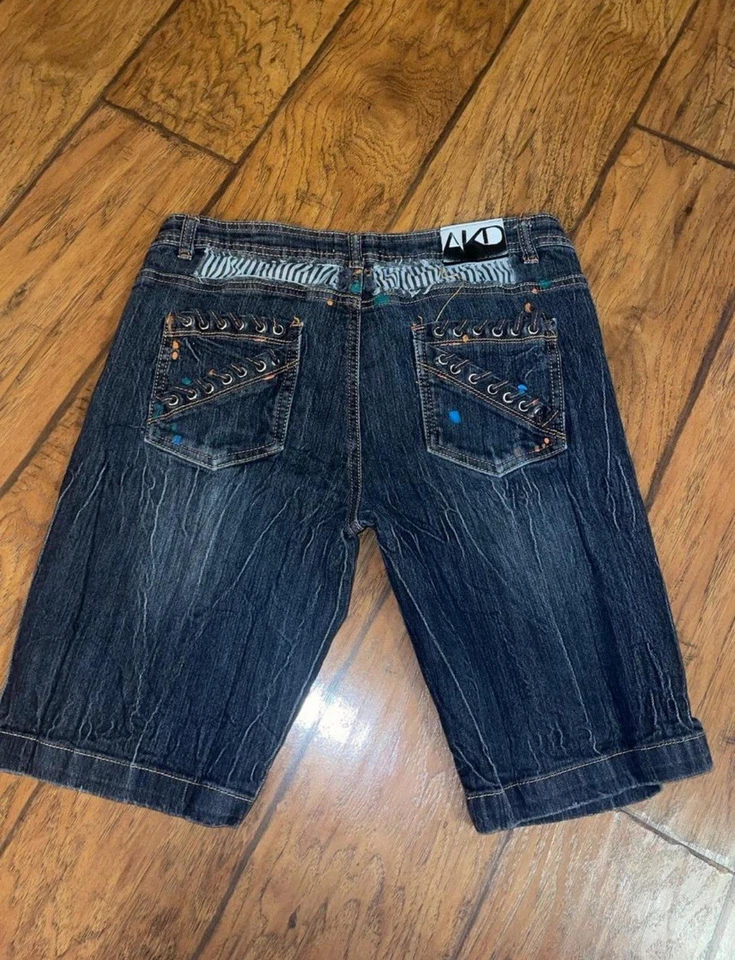 AKDMKS Vintage Y2K 90s Bermuda Shorts Paint Splatter Grunge Skater Woman’s Sz 11 - Image 2 of 4
