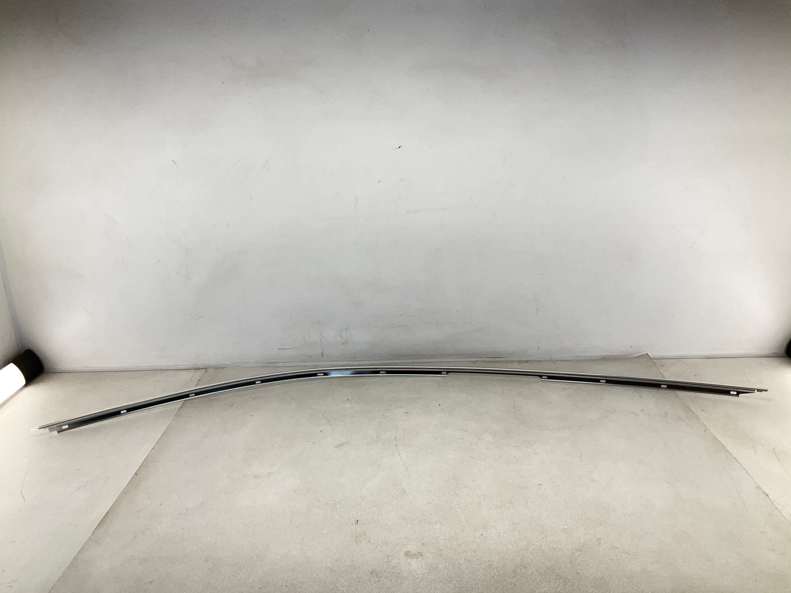 17-20 MASERATI Levante M161 Left Driver Upper Door Roof Drip Molding OEM
