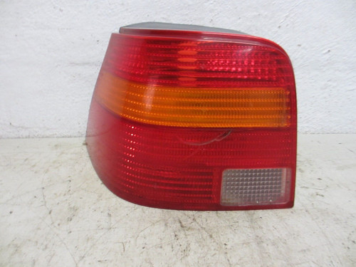 Rückleuchte Links Volkswagen Golf IV 1.6L Bj.2000.1J6945095Q.