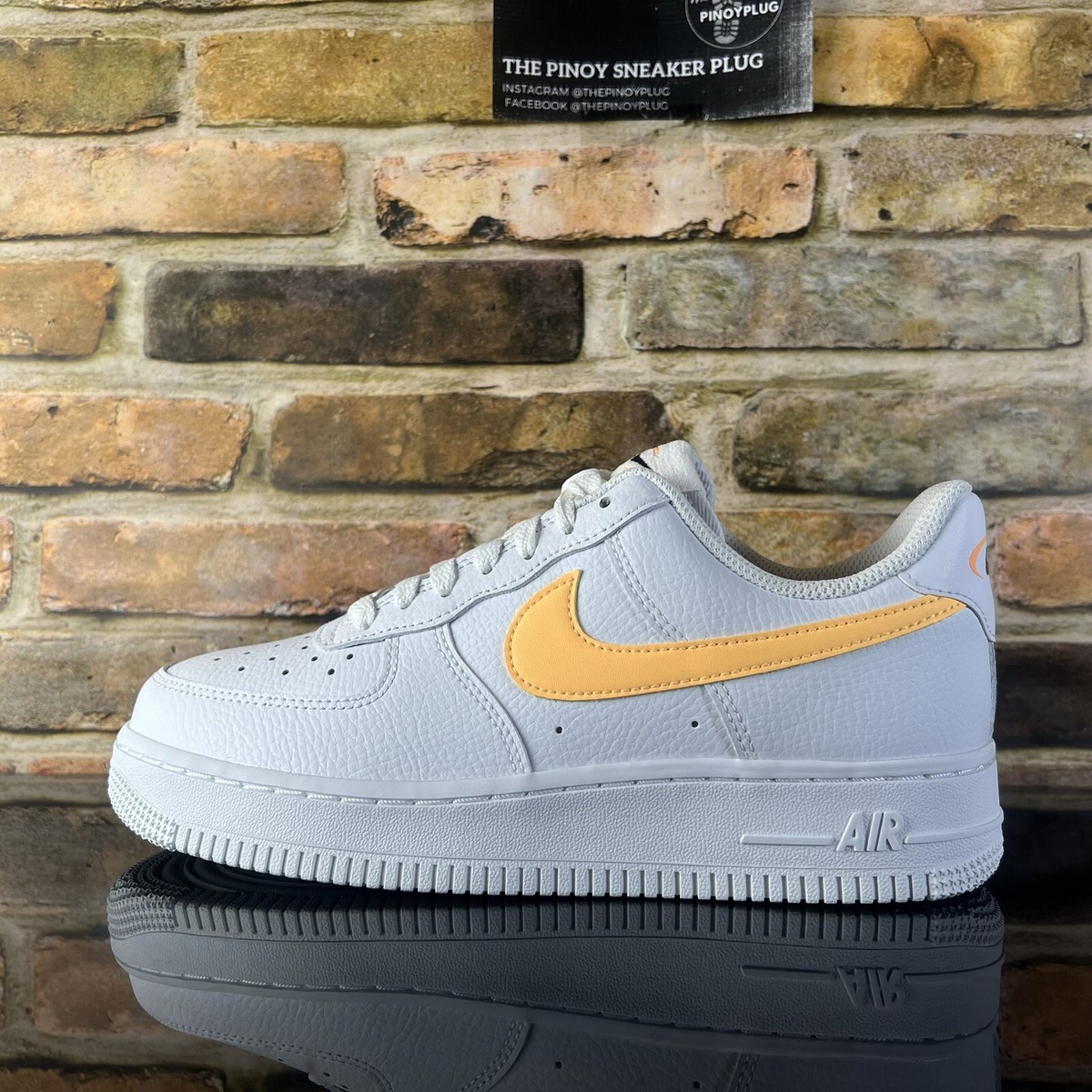 Womens Nike Air Force '07 Casual Shoes, White Melon Tint