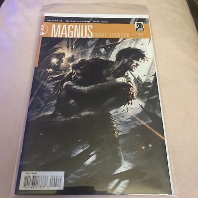 DARK HORSE COMICS: MAGNUS: #4 ROBOT FIGHTERNM+BAGGED&BOARDED
