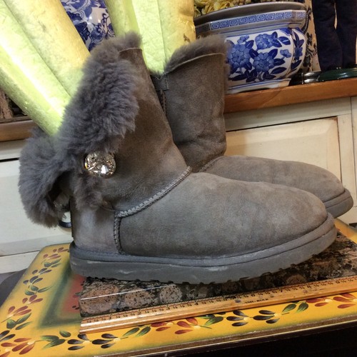UGG BUTTON BAILEY Bling Boots Crystal S 