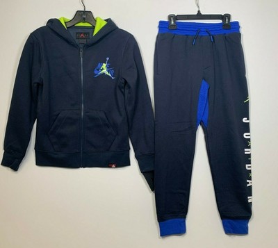 nike youth sweat suits
