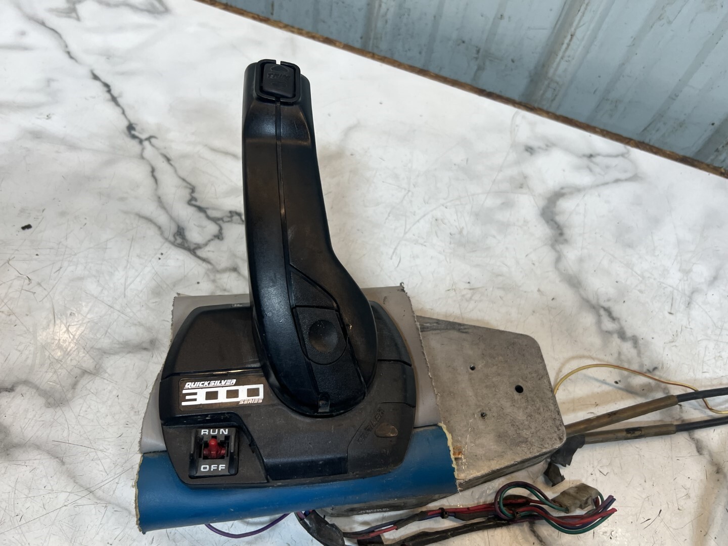 caravelle 1900 SE BR Boat Quicksilver 3000 throttle shifter control