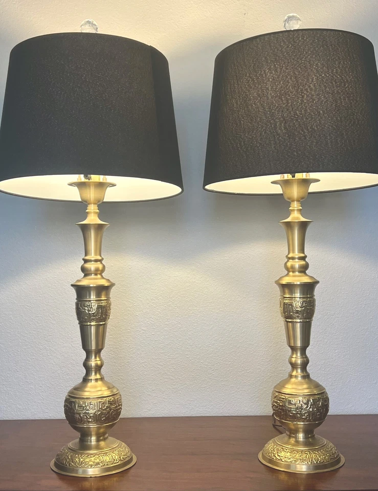 Precioso par de lámparas de latón estilo Paul Mont vintage como nuevas, estilo alto, MCM Foto 3 de 4