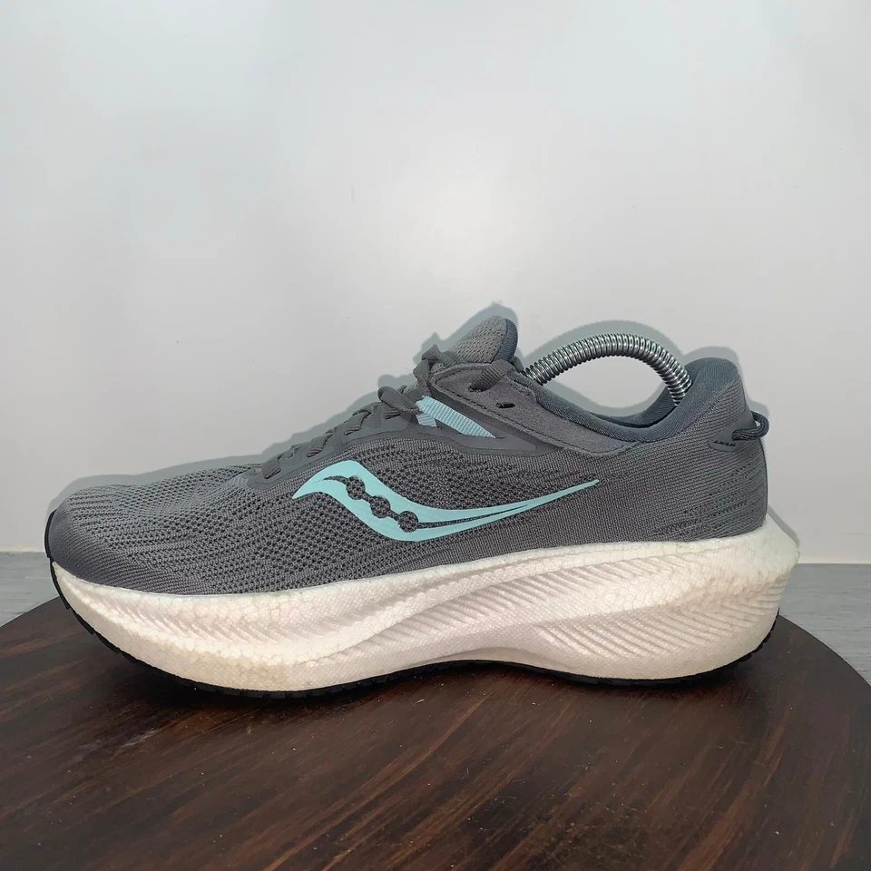 Saucony Triumph 21 Mujer 9 Zapatos Gris Correr Caminar Tenis S10881-11 Foto 2 de 4