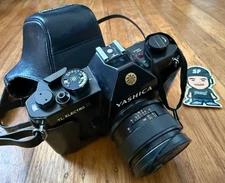 VTG 70S YASHICA TL ELECTRO X BLACK SLR CAMERA 35MM FILM 50MM LENS YASHINON JAPAN