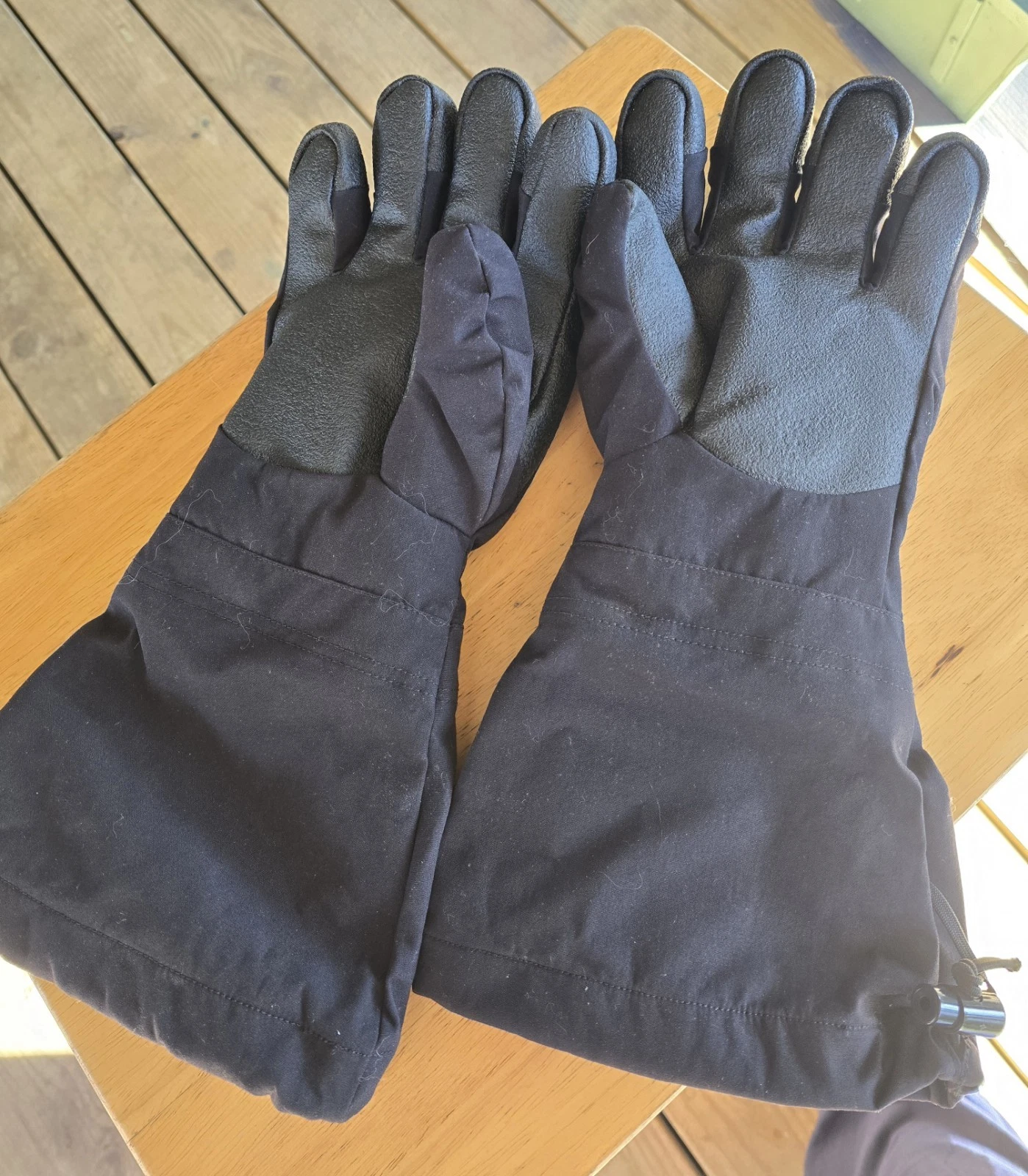 NWT INSULATED MENS GLOVES BLACK