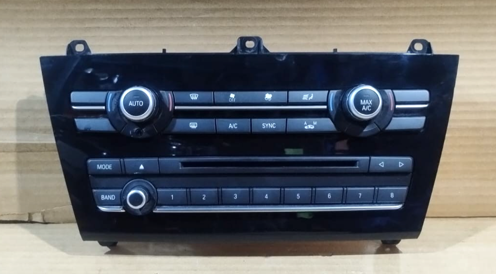 BMW X3 F25 X4 F26 CLIMATE AUDIO CONTROL PANEL RADIO AC MODULE OEM - 6825512