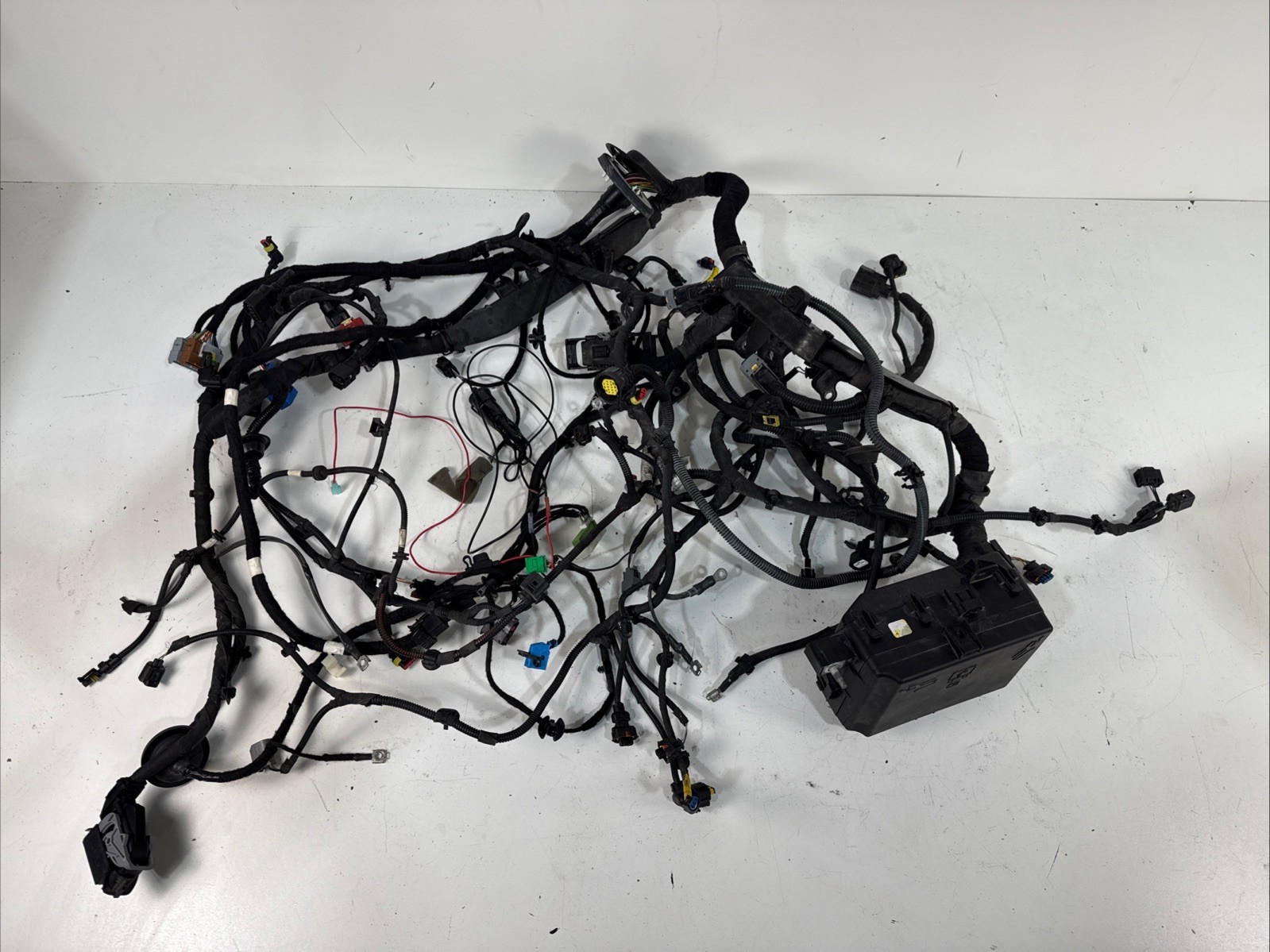14-19 Maserati Quattroporte Front Engine Bay Wiring Harness Plugs Oem Complete