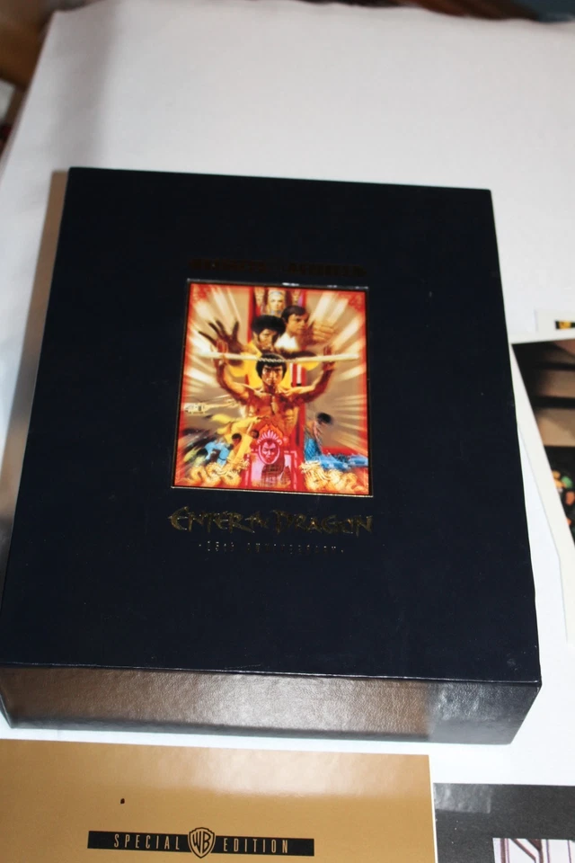 Enter The Dragon 25th Anniversary Special Edition VHS CD Book Set Bruce Lee NICE - Image 2 of 4