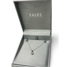 10K White Gold Diamond Heart Pendant Necklace 18 Inch New In Box