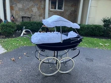 Silver Cross  Vinatage Mint condition Balmoral Pram with Sun Canopy -