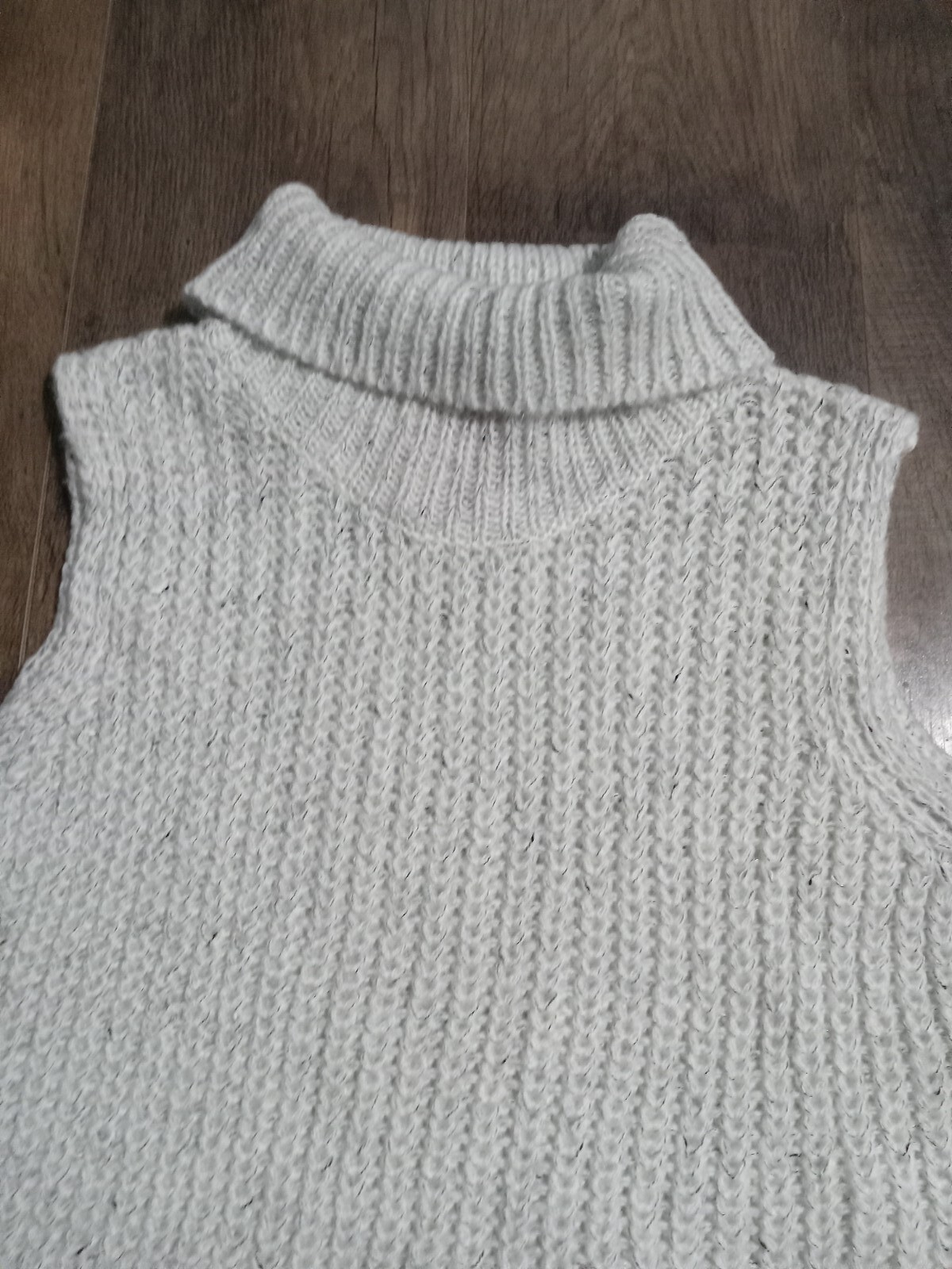 Evereve Womans Large Sweater (1214) Ivory Multicolor Turtleneck