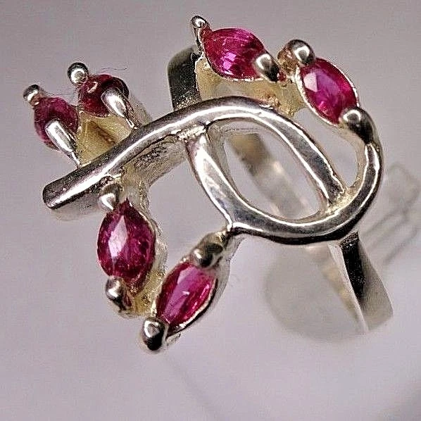 Anello in argento con 6 rubini naturali - Immagine 3 di 4