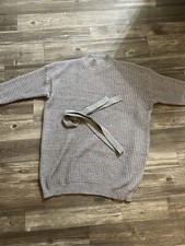 Pretty Little Thing Women’s M Grey Dress New With Tags. Separate Belt