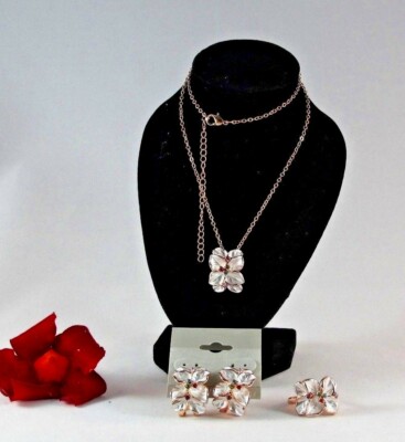 Set Earring + Necklace + Ring Rose Gold Women Austrian Crystal Enamel  Flower