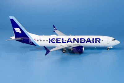 1:200 GeminiJets ICELANDAIR BOEING 737 MAX8 Passenger Airplane