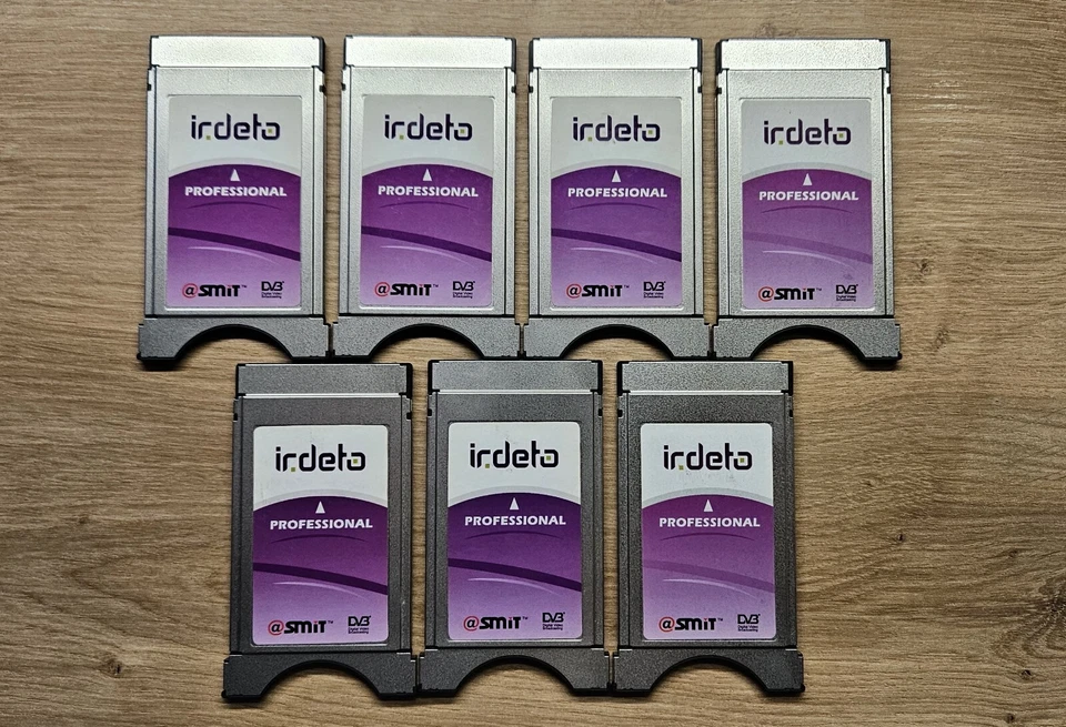 Módulo CAM profesional SMiT Irdeto (8 canales) - Imagen 3 de 4