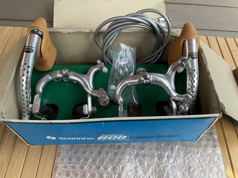 NOS New Boxed Vintage Shimano 600 Arabesque Brake Levers Callipers & Cables Set