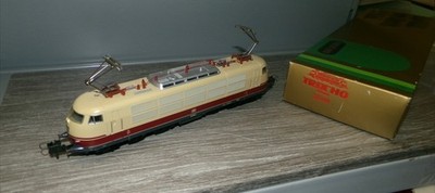 Trix Express ,  DB E-Lok BR E 103, sehr gut ____ T117