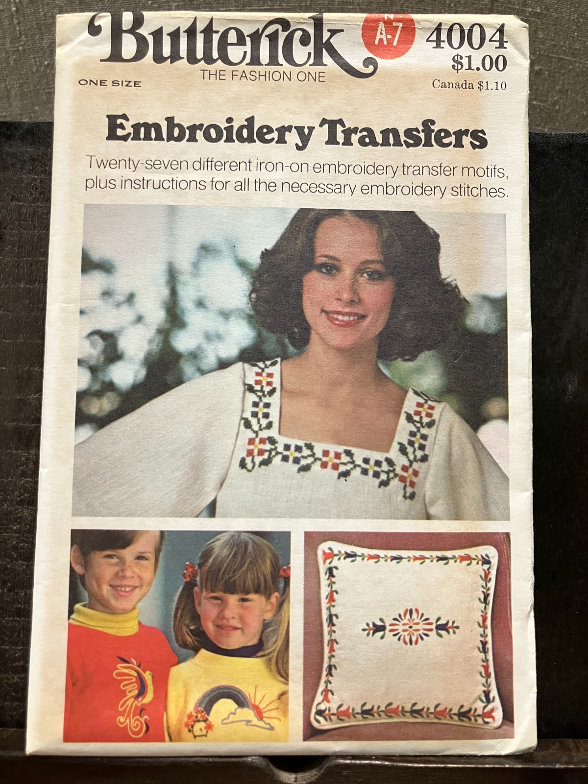 Butterick Embroidery Transfer No. 4004 N A-7, 27 Different Motifs 1970s OPENED