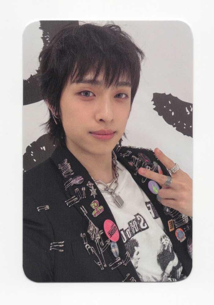 XDINARY HEROES - 6th Mini BEAUTIFUL MIND [YES24] PREORDER