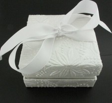 White embossed box with bow - earrings, double / wedding rings, necklaces, penda