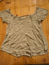 Womens Active USA beige short sleeve blouse sz s 100% rayon